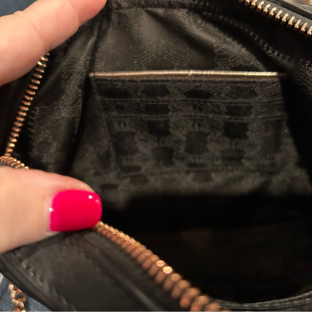 TED BAKER Quilted Leather Camera Crossbody Bag - Picture 13 of 13